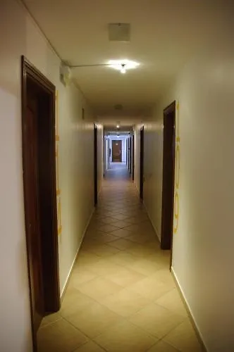 Hotel Centre 2*